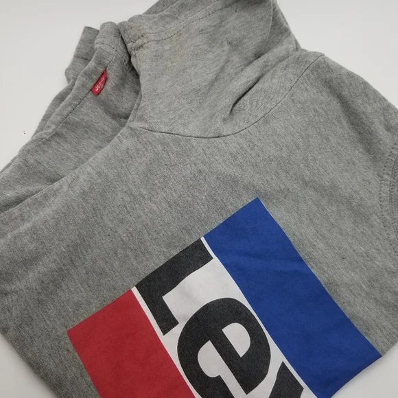 LEVI'S Kids Tshirt, Size S (8), Grey, Red Shite and Blue logo - Picture 3 of 3